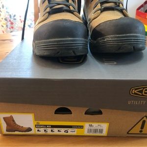 Keen Roswell Mid safety toe boots sz-10